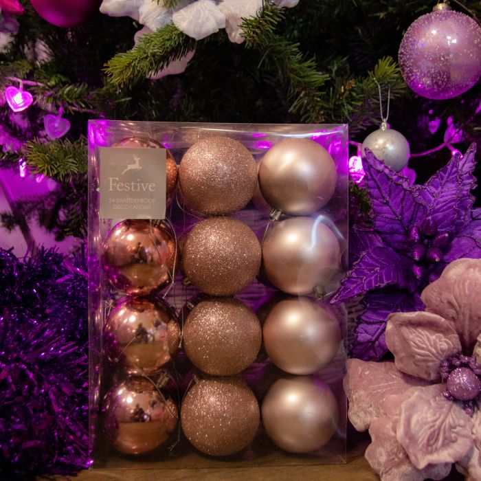 Blush sales pink baubles
