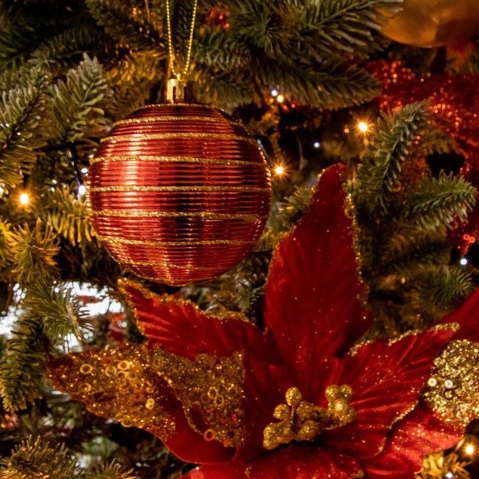 Christmas Tree Decorations Assorted Red Baubles Pack of 12