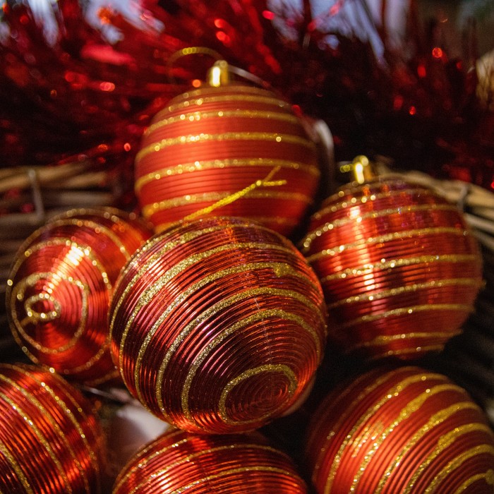 Christmas Tree Decorations Assorted Red Baubles Pack of 12