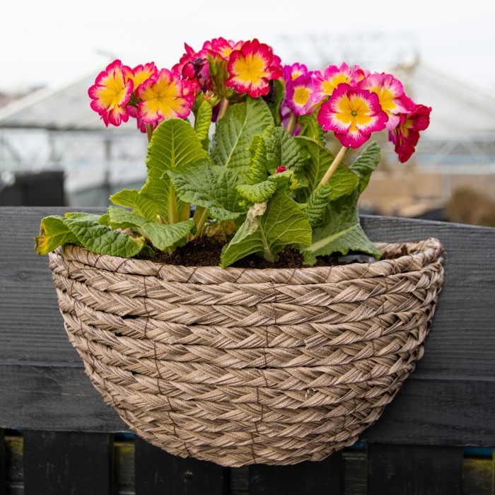 Hanging Rustic Wall Basket ALL WEATHER Brown (35cm)