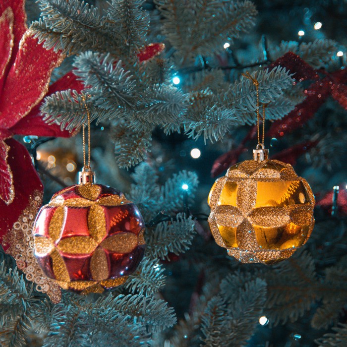 Christmas Tree Decorations Assorted Gold and Red Glitter Baubles